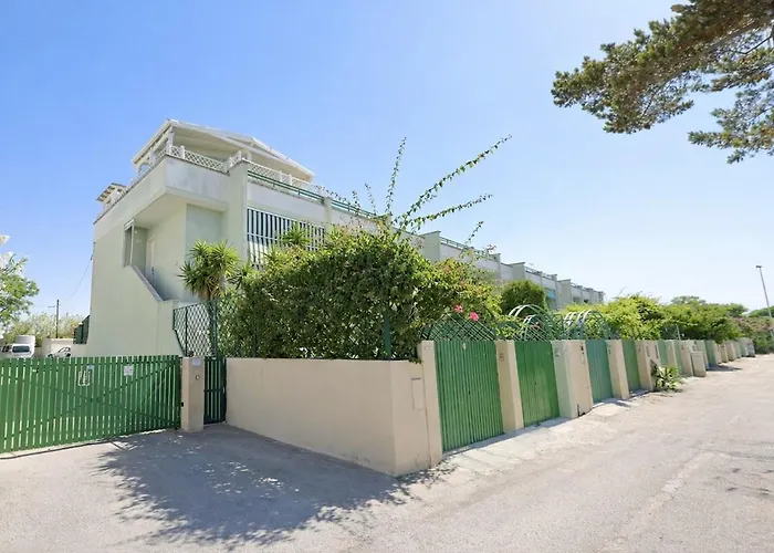 50 Passi Dal Mare, House Glory Apartamento *