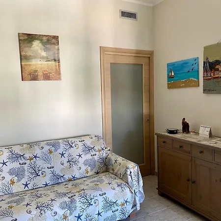 50 Passi Dal Mare, House Glory Апартаменти Галліполі