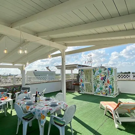 Apartamento 50 Passi Dal Mare, House Glory *