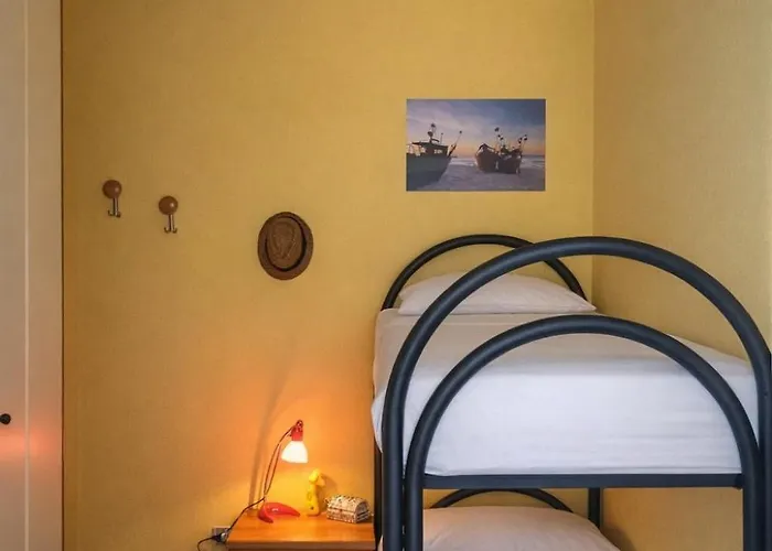 50 Passi Dal Mare, House Glory * Галліполі